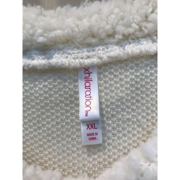 Xhilaration Fluffy Happy Hanukkah With Sequin top - Picture 5 of 5